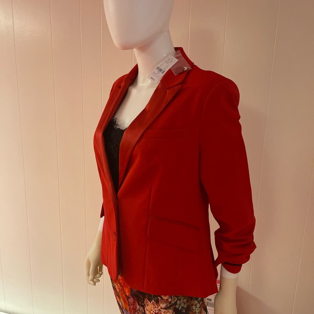 New York & Company Red Satin Lapel Tuxedo Blazer Jacket Size 10 - Picture 3 of 7